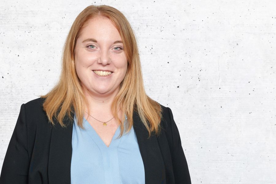 Zimmerreservierungsmitarbeiterin Jessica Borger